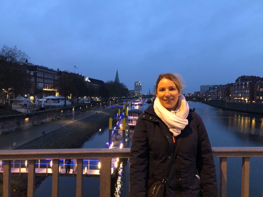 Tour guide Sonja Irani in front of the the river Weser in Bremen, Germany